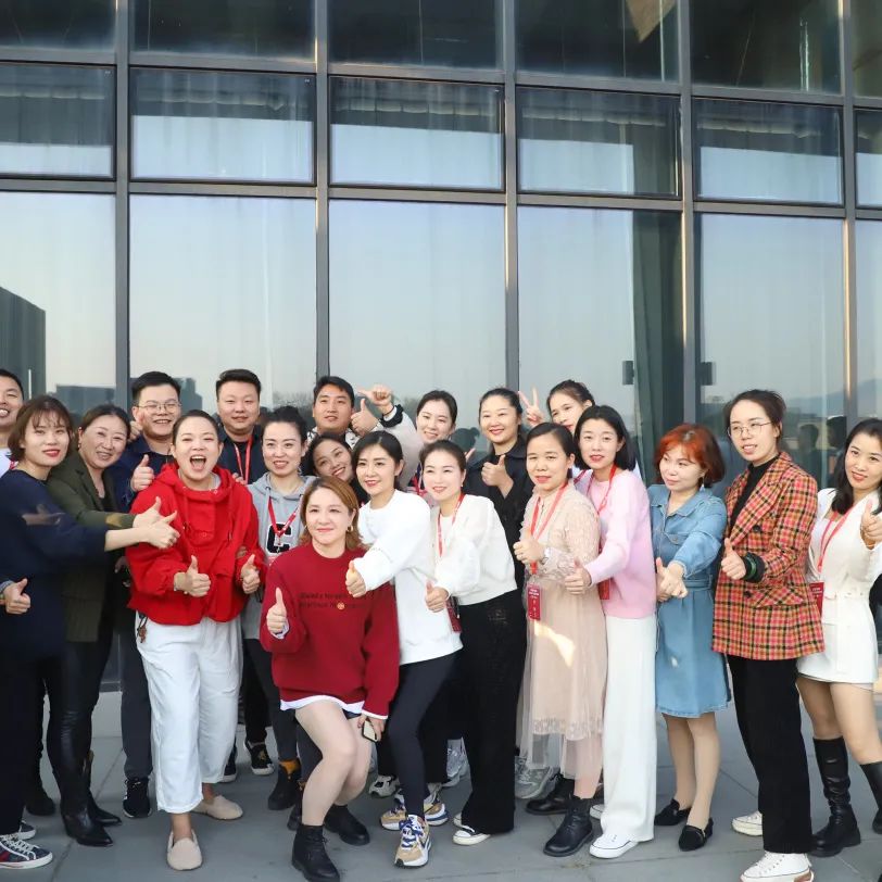 要火直播第一期《抖音电商运营型主播特训营》圆满结束啦!