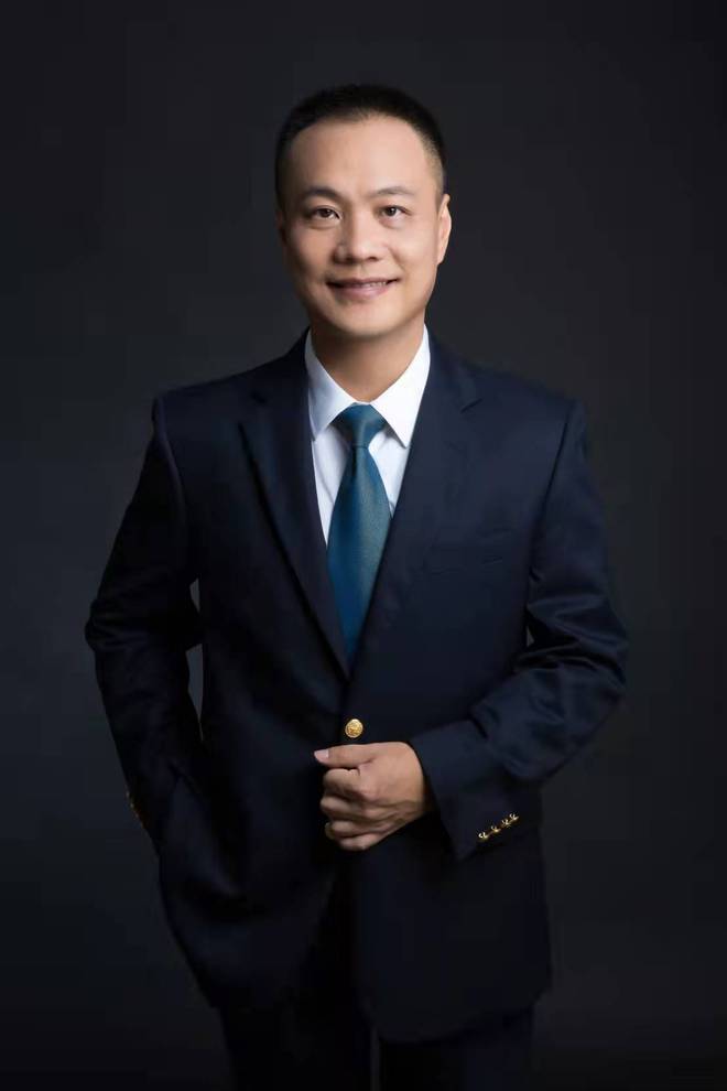 京东七鲜总裁郑锋：力争7年内跻身中国连锁零售行业第一阵营