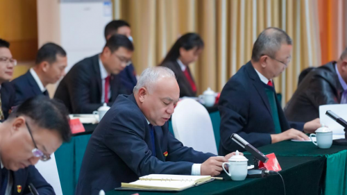 数智世界工业科技正式签订莎车150万锭智能纺纱项目