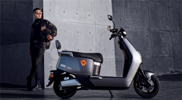 以“双倍质保”带动产业升级，雅迪重新定义行业标准