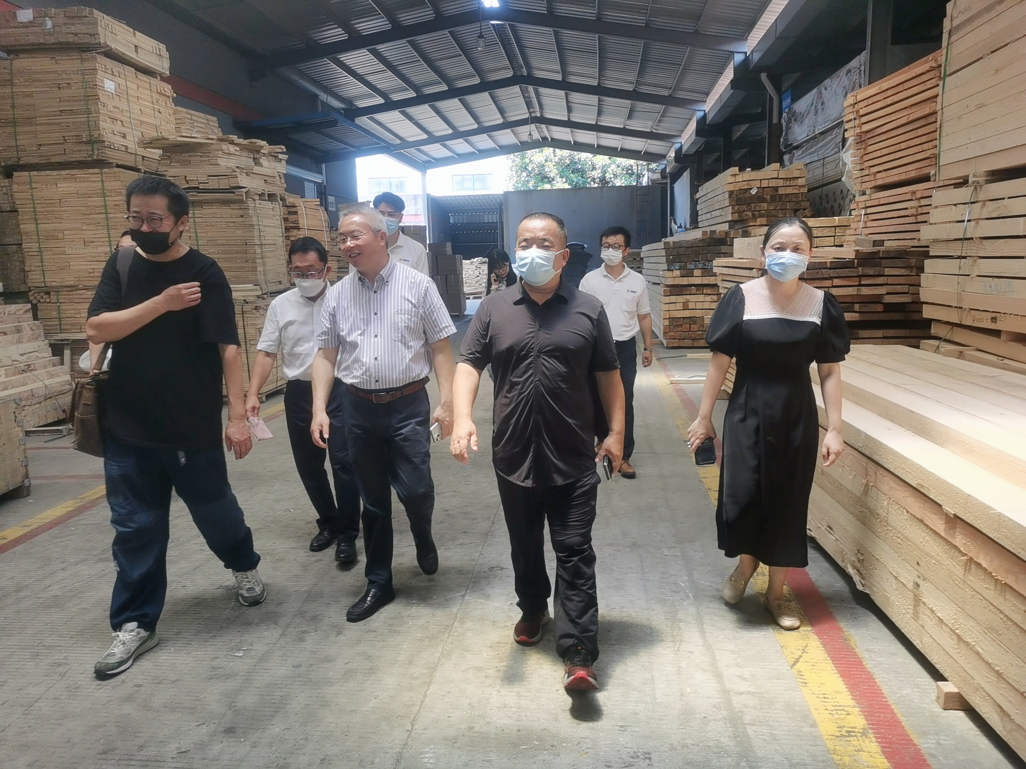 热烈欢迎日本SANA上海分公司来安捷包装参观并洽谈合作