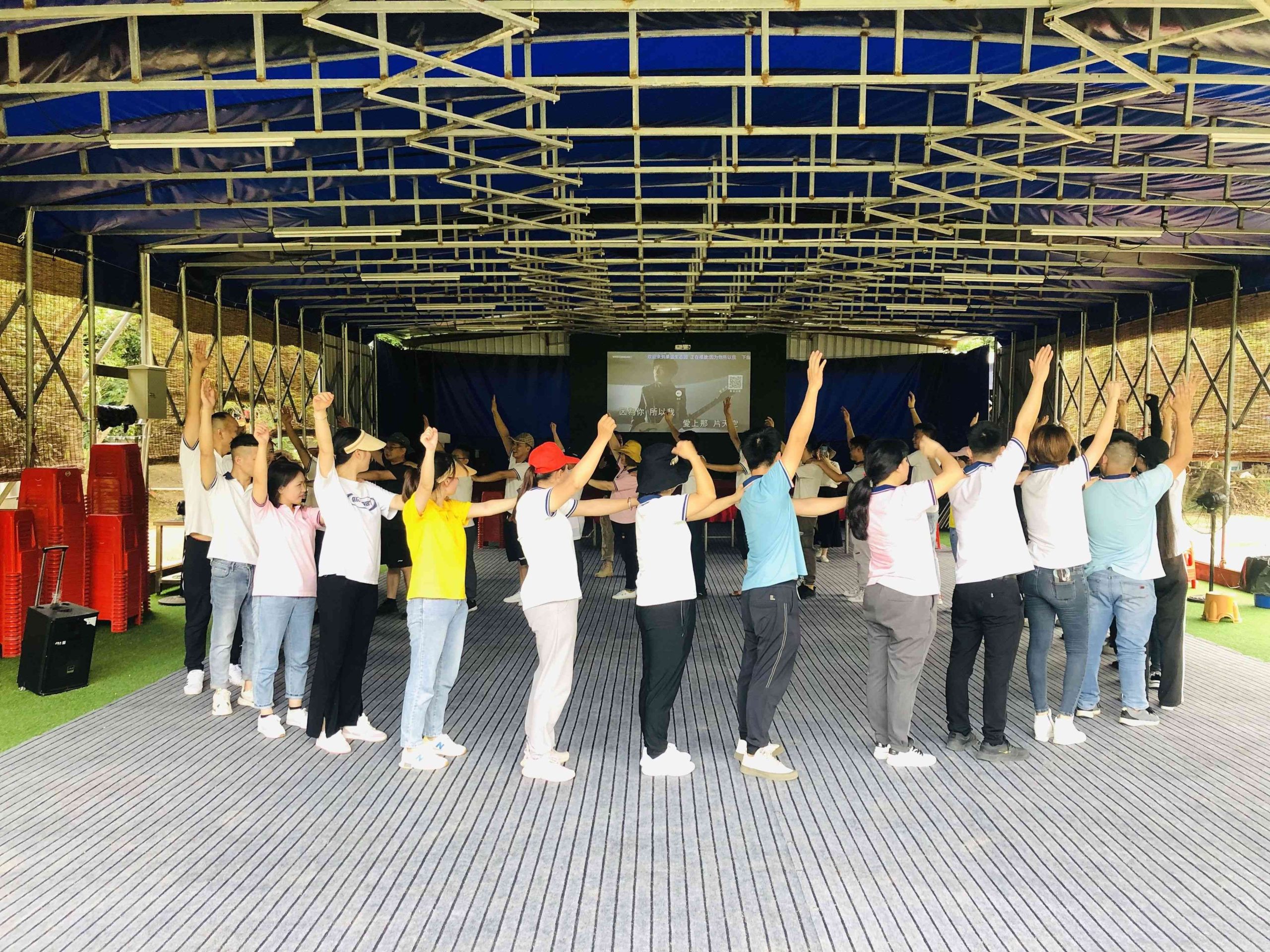 惠州大型团建拓展基地 专业拓展培训 提高凝聚力执行力