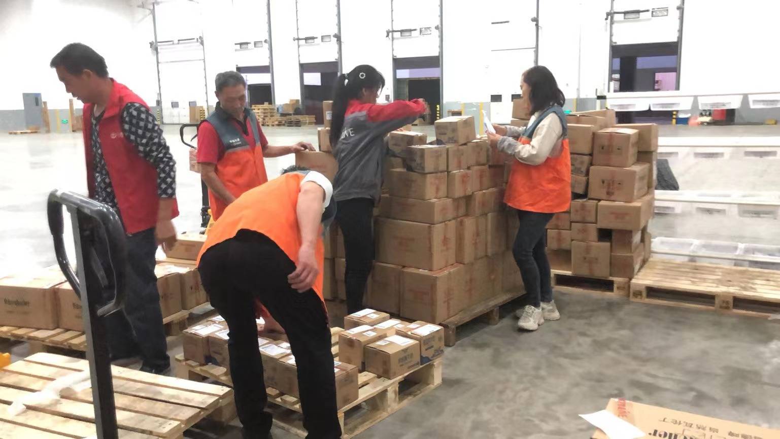 拿下德亚超半数订单,申通服务“进口牛奶销量第一品牌”的秘密全在这里