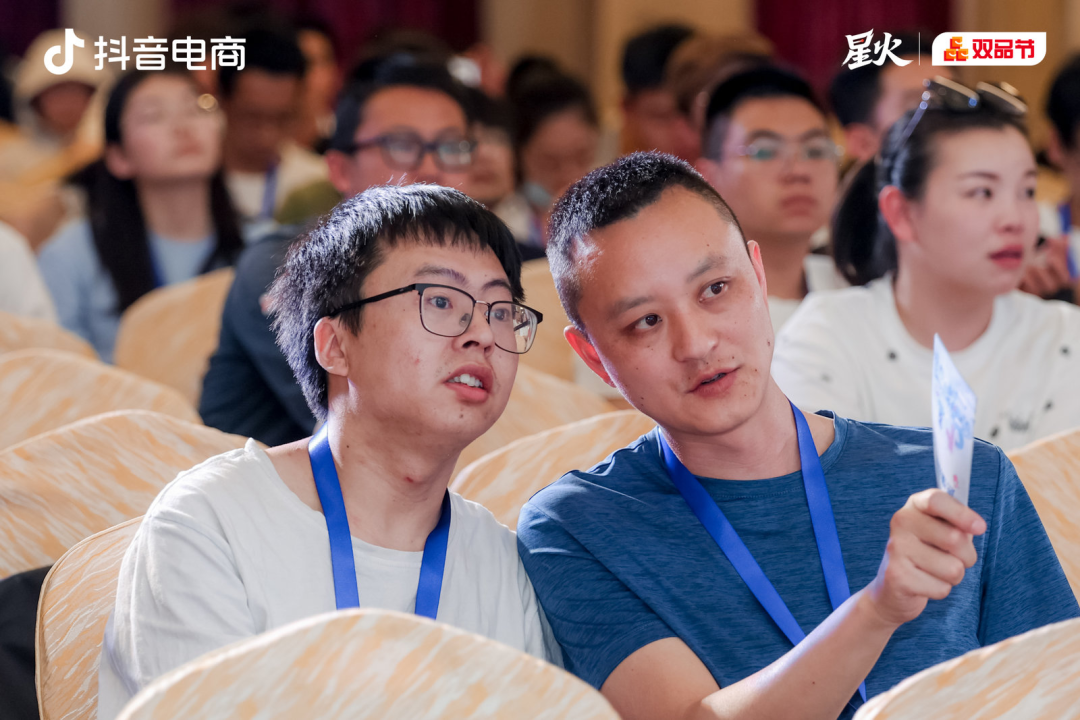 「商家发展产地交流会·鲜花园艺昆明专场」圆满收官