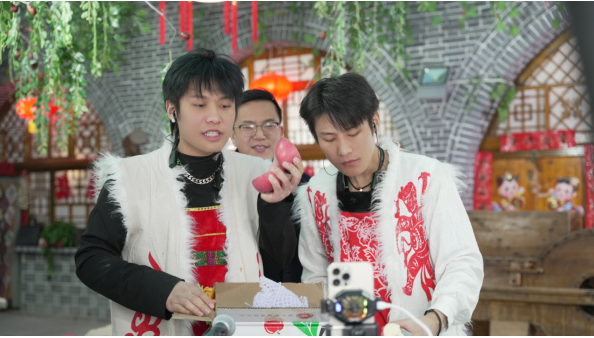 助农不是简单卖货，疯狂小杨哥确立助农新目标