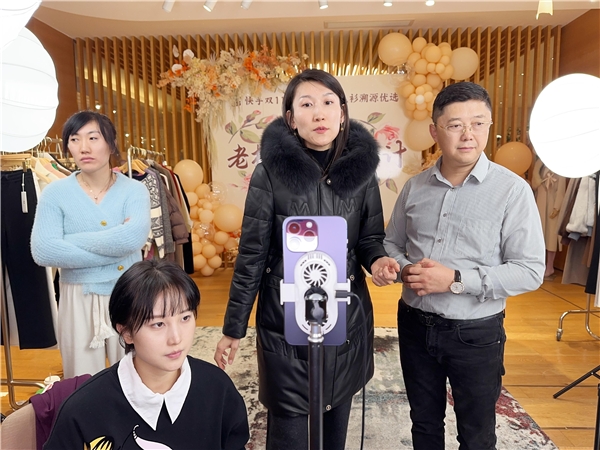 单场GMV 3200万，快手女装双11羊绒节助力濮院羊绒大促爆发