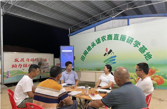 英德市青塘镇青北村:党建引领电商助力 探索高质量发展路