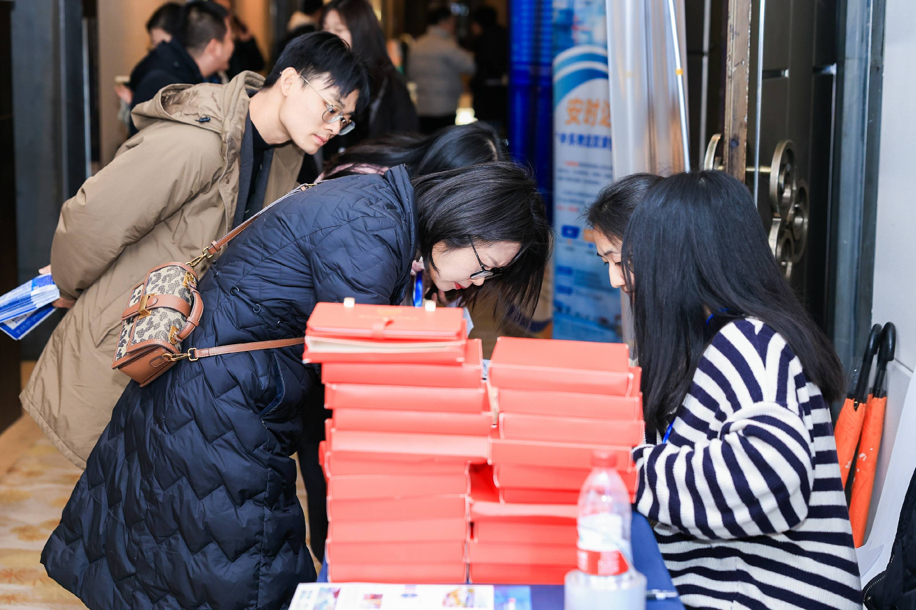 2023绍兴越城跨境电商“新丝路?新启航”高峰论坛活动顺利举办