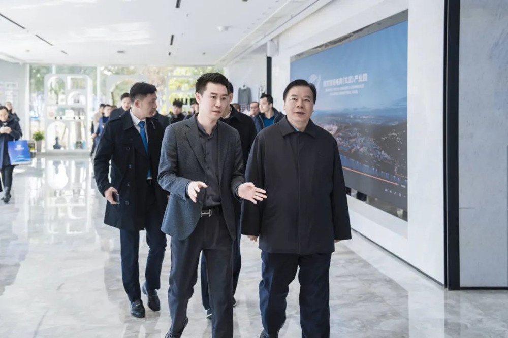 省级重点!玺承集团荣获“2024-2025年度江苏省电子商务示范企业”称号