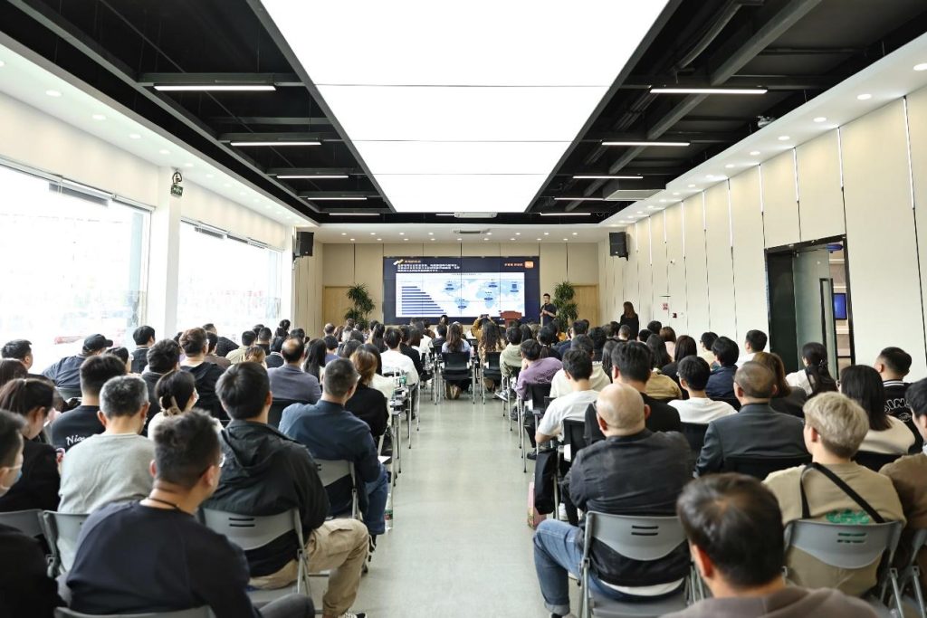 新中式火遍全球,常熟服饰产业带携手跨境电商加速出海