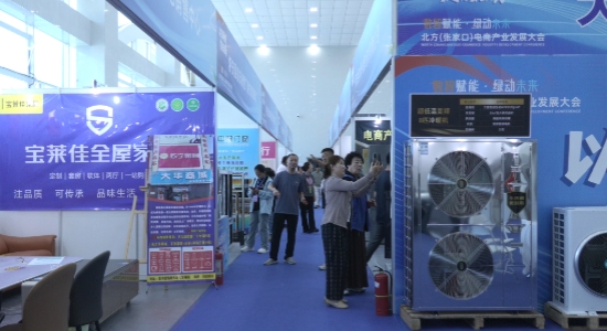 活动现场。李璠摄