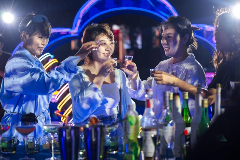 一口穿越几十年！ 免费老酒市集，开启你的时光品鉴之旅