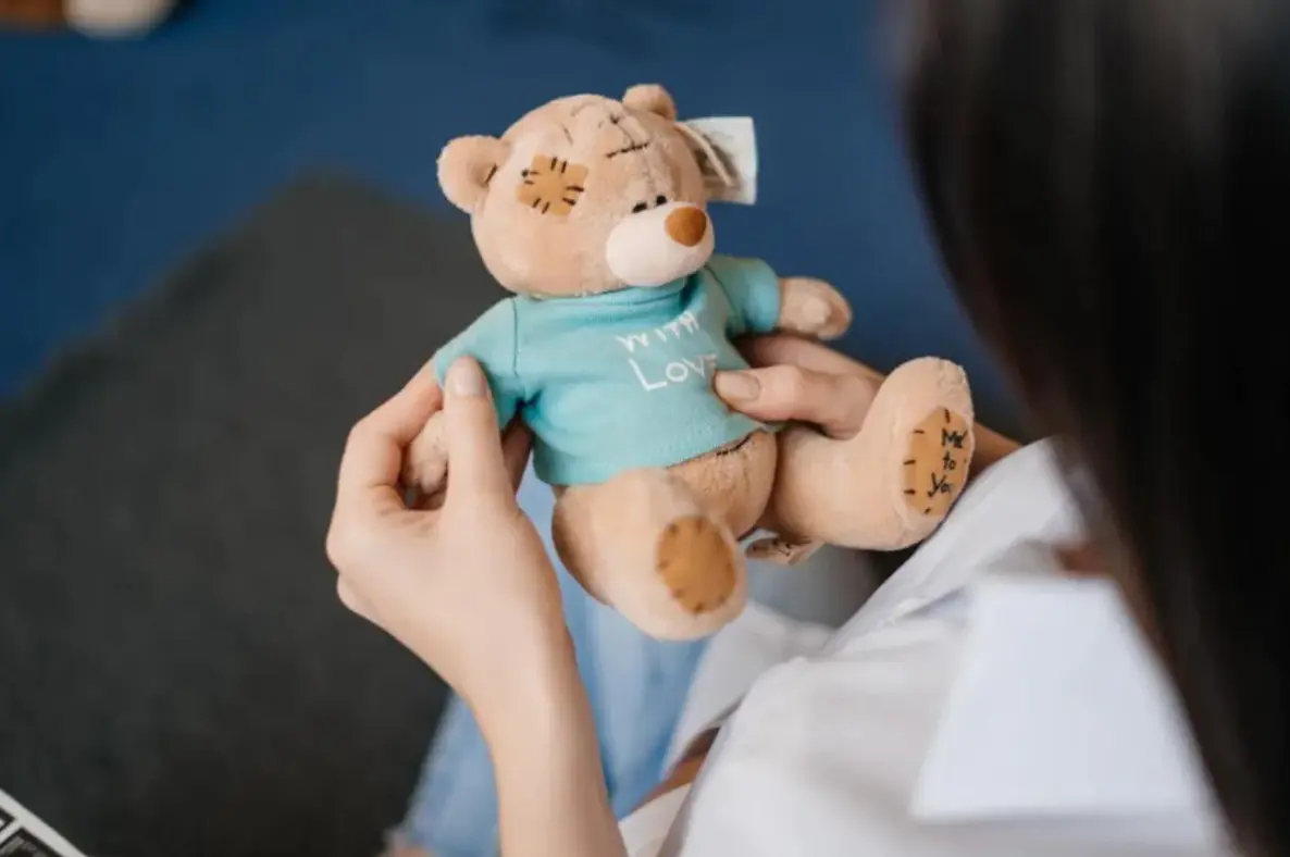 抖音电商掀起 “茸门” 狂欢,毛茸茸单品成年轻人冬日消费新宠