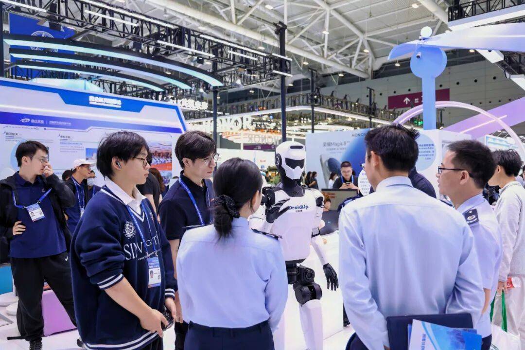 11月深圳1700亿燃爆未来！第二十七届高交会圆满闭幕！