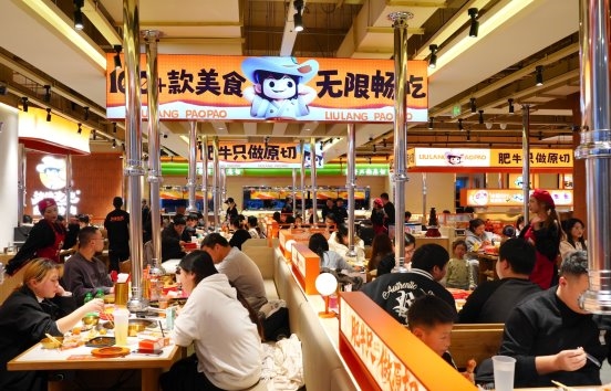 人均60元原切肥牛自由，流浪泡泡杭州双店引爆年轻消费热潮