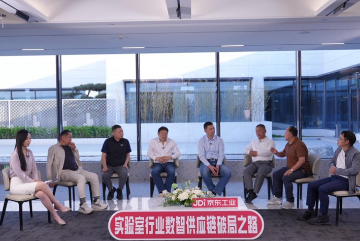 从“火海”到价值战 京东工业联合实验室用品品牌发起“不虚标”行动